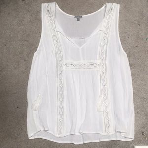 Charlotte Russe white bohemian style tank medium